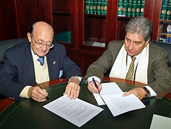  Los presidentes de la Real Sociedad Canina de España, Manuel Martín, y de la Real Federación Española de Caza, Andrés Gutiérrez.