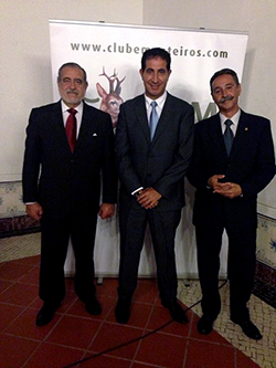  De izquierda a derecha: Presidente de CPM, Artur Torres ; Alberto Covarsí, Presidente de Juvenex, y Paulo Farinha, Vicepresidente de CPM.