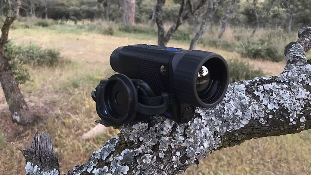 Monocular de visión térmica Axion