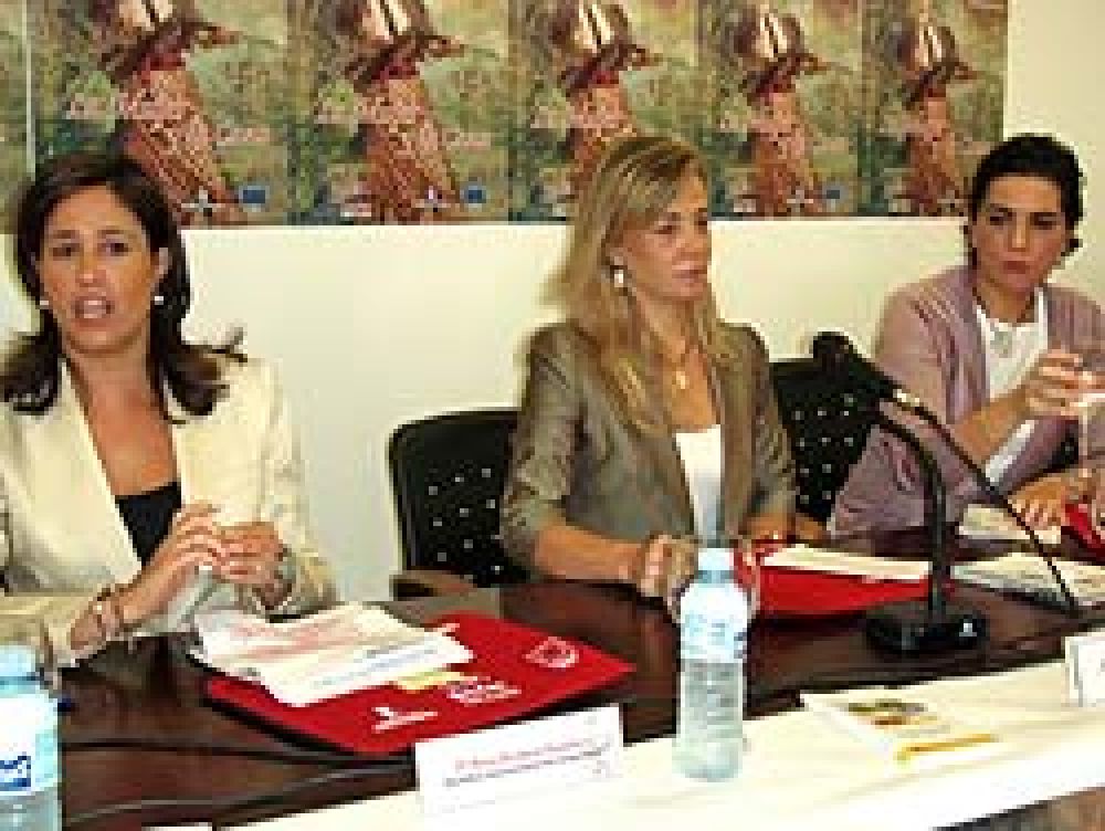 AMFAR celebró una jornada sobre «La Mujer y la Caza»