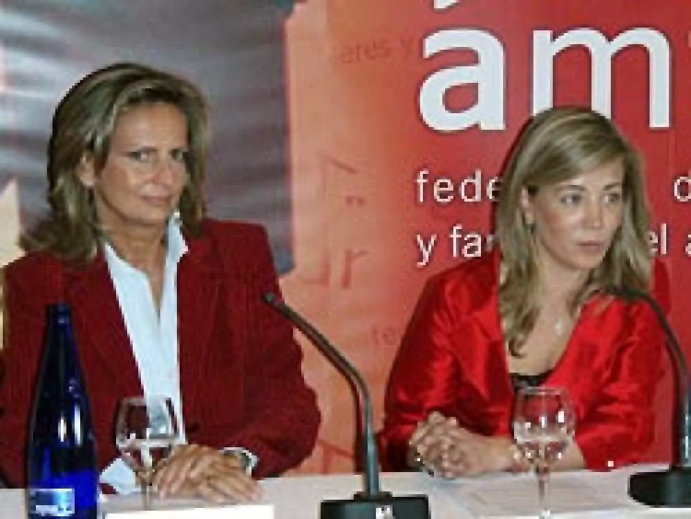 Isabel San Sebastián respalda a las mujeres rurales de AMFAR