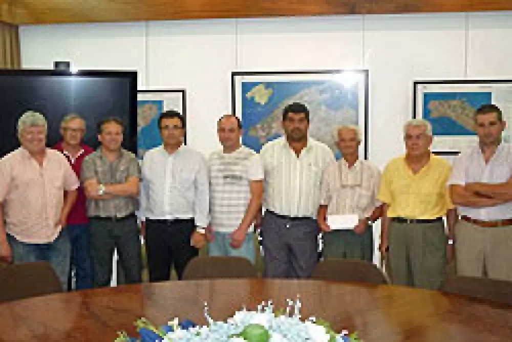 Varias sociedades mallorquinas se reúnen con el Director Insular de Caza