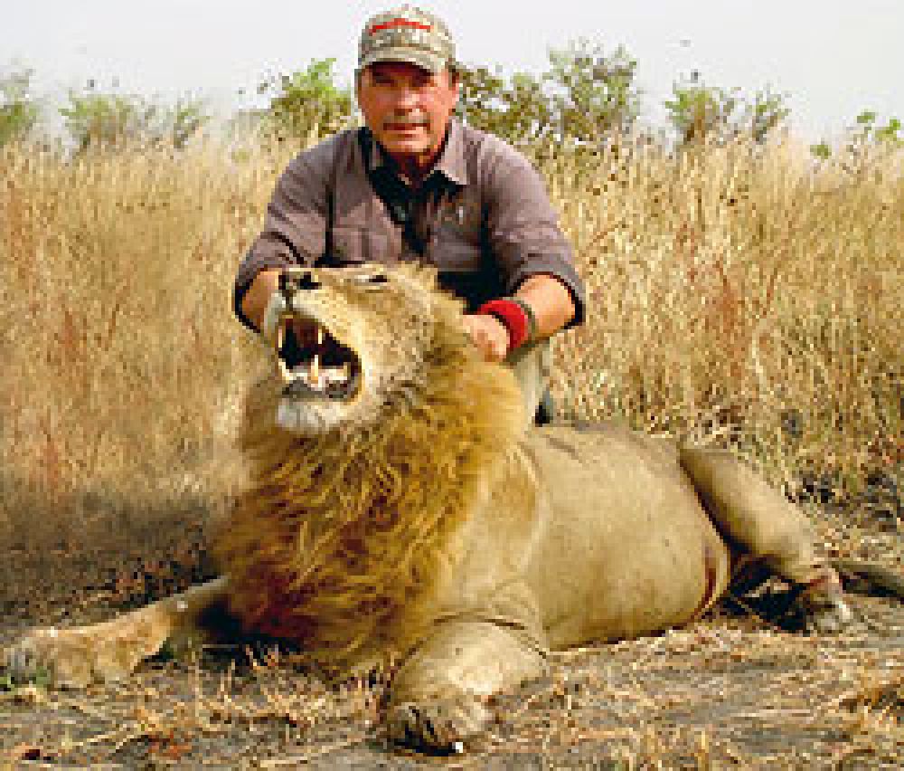 El conocido cazador internacional Mark Sullivan, en Ficaar 2011
